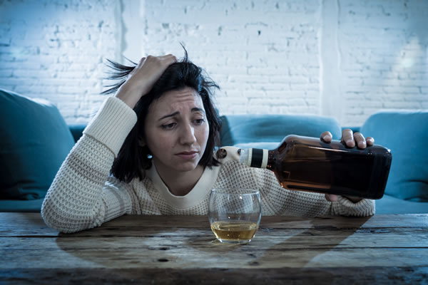 signs someone is addicted to alcohol