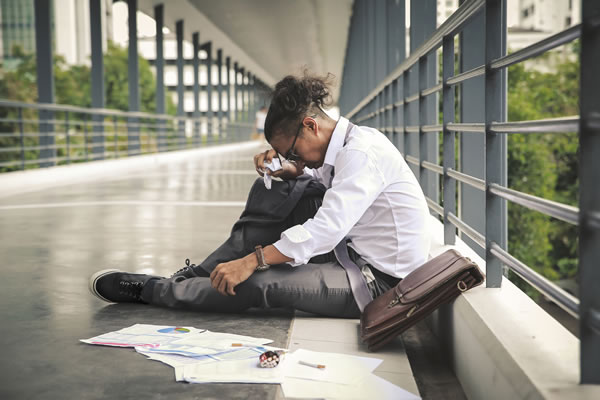 should employers help addicted workers get drug and alcohol treatment?