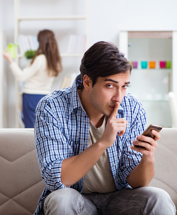 can you have your cell phone in rehab?