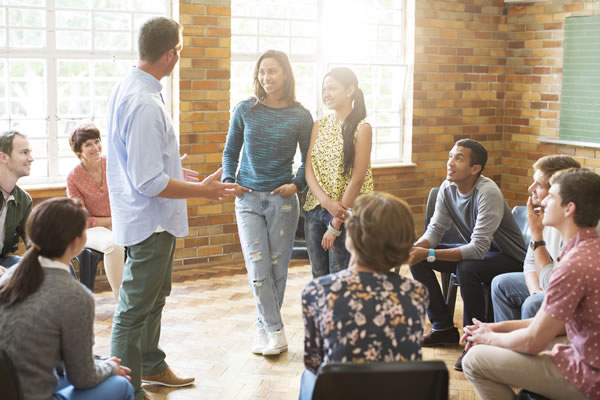 how does alcohol rehab work